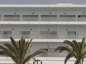 Belair Beach Hotel