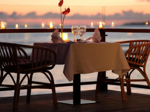 Sagara Candidasa by AHM