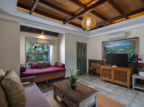 Pramana Watu Kurung Resort