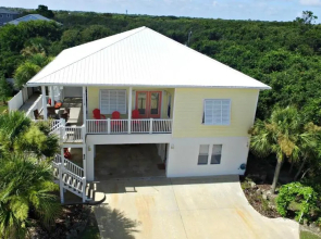 Fantasea is the Perfect Beach House with Pool and Hot Tub 4 bed3 bath with 2 Master Suites
