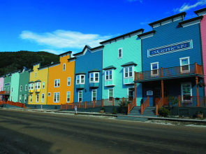 Holland America Dawson City Inn