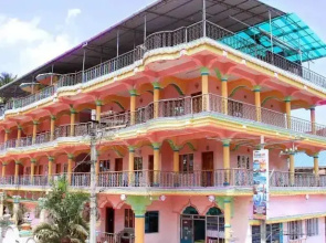 Colors Inn