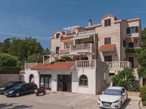 Nice Apartment in Selca With 2 Bedrooms and Wifi