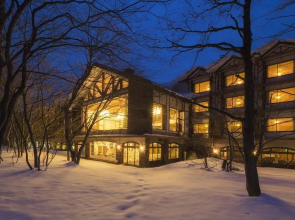 Hoshino Resorts Oirase Keiryu Hotel