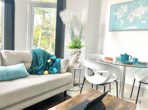 Kunda House Church Rd