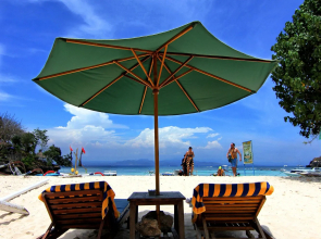 The Tanis Beach Resort Nusa Lembongan