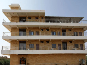 OYO 9984 Hotel Shiv Sagat