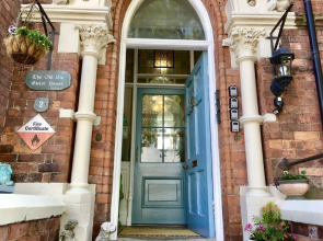 Delightfully Stylish Studio for 2 in York