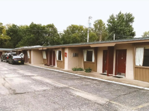 Blue Way Inn And Suites Winfield