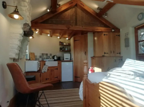 Oak Frame Studio