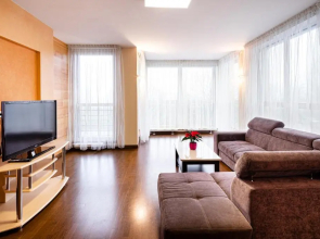 Old Riga Central Family Apartment