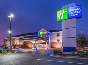 Holiday Inn Express Hotel & Suites Lonoke I-40 (Exit 175)