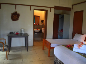 Liku'alofa Beach Resort