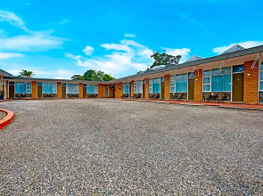 Sandpiper Motel