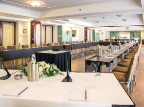 AX The Victoria Hotel