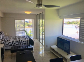 Modern Studio Apartment With Pool And Amazing Views