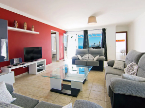 House Pelzer Tías