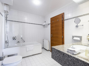 Grand Hotel International