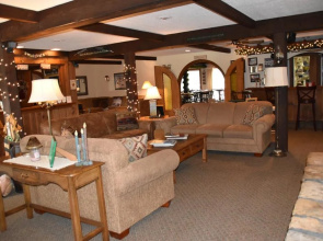 The Olympia Lodge