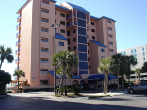 Four Seasons 204w