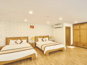 Sai Gon's Book Hotel - The Airport Front