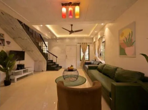 Eko Stay-Royale Villa