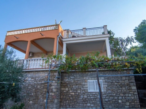 Mari - Peaceful and Quiet Location - A1