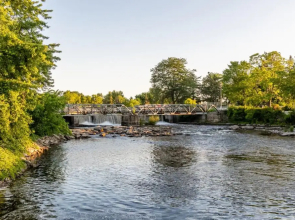 Iconic Rideau 1Bd Unit Balcony Free Parking 1