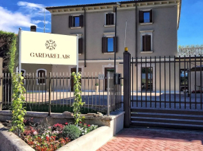 Garda Relais