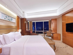 The Westin Nanjing Xuanwu Lake