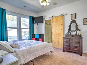 Cozy Corinth Escape ~ Half-mi to Shop & Dine!