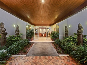 Harrington River Lodge