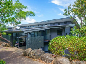 Shorelines 23 Hamilton Island 2 Bedroom Ocean View  Near Marina With Golf Buggy