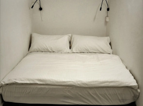 Wink @ Mosque Street