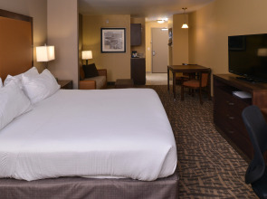 Holiday Inn Express & Suites Page - Lake Powell Area by IHG