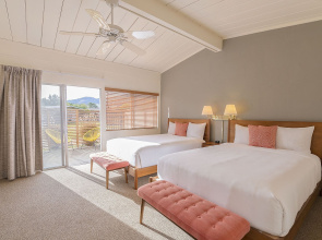 Contenta Inn
