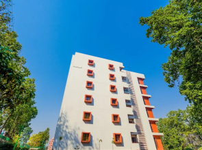 OYO 13208 Home Serene 2BHK Aradhana Greens