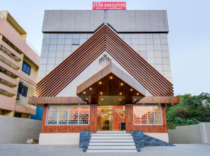 OYO 29292 Hotel Star Executive