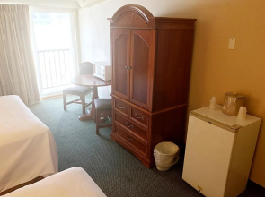 White River Inn and Suites