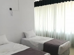 Thilini Hotel Apartment