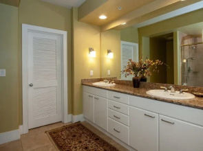Three Bedroom With Gorgeous Bay Views - Unit Crd1004