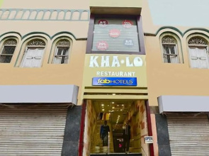 Capital O 69628 Ruk Lo