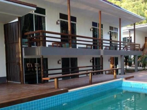 Apple Beachfront Resort