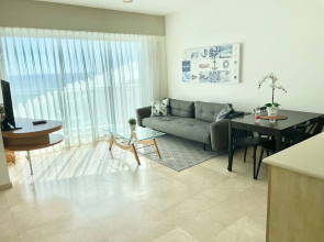 Amazing studio - with Balcony