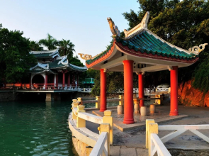 Super 8 Hotel Xiamen Hangcang Xi Ya Tu