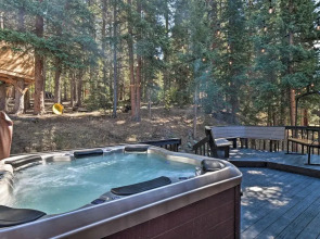6 Mi to Breck Resort: Family Cabin w/ Game Room