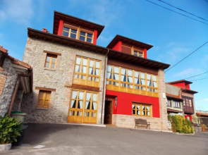 Apartment With one Bedroom in Llanes, With Wonderful Mountain View, Fu