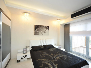 Azura Park Residence