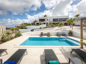 Sasha Apartment - Panoramic View With Pool