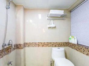 Chongqing Jiangbei·Guanyinqiao· Locals Apartment 00142380